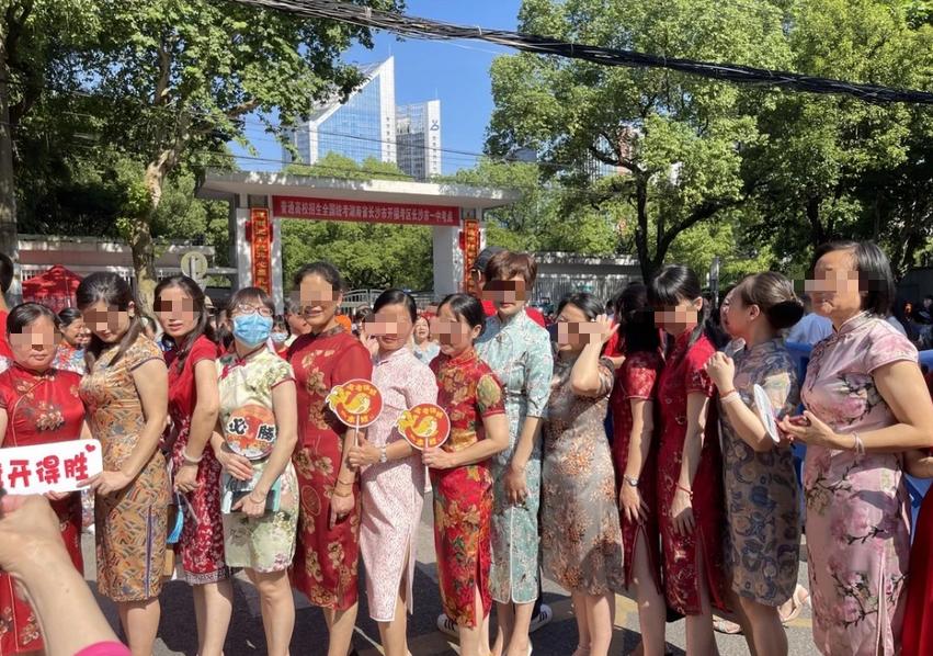 一夜3大消息!哈登被捕细节,字母哥交易进展,湖人新补强目标